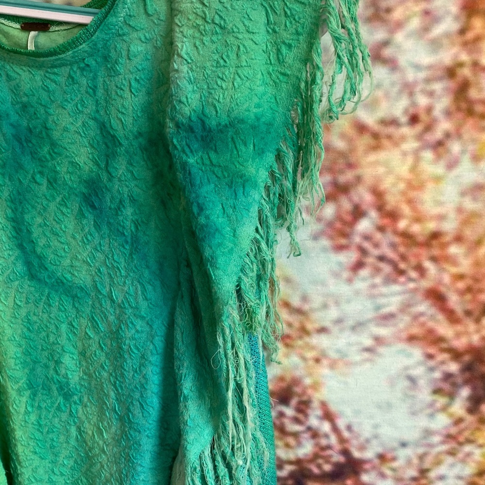 Free People green/Teal sleeveless hi low Fringe Tunic like new - Picture 4 of 15